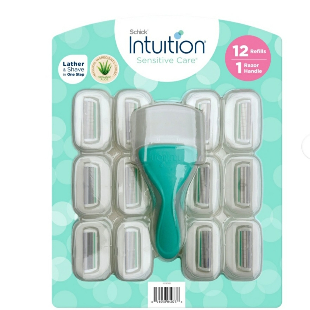 Schick Intuition Sensitive Care Razor Set